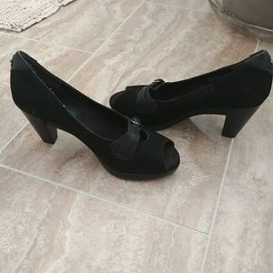 Aerosole heels